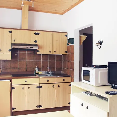 Montanara Haus Apartamento *